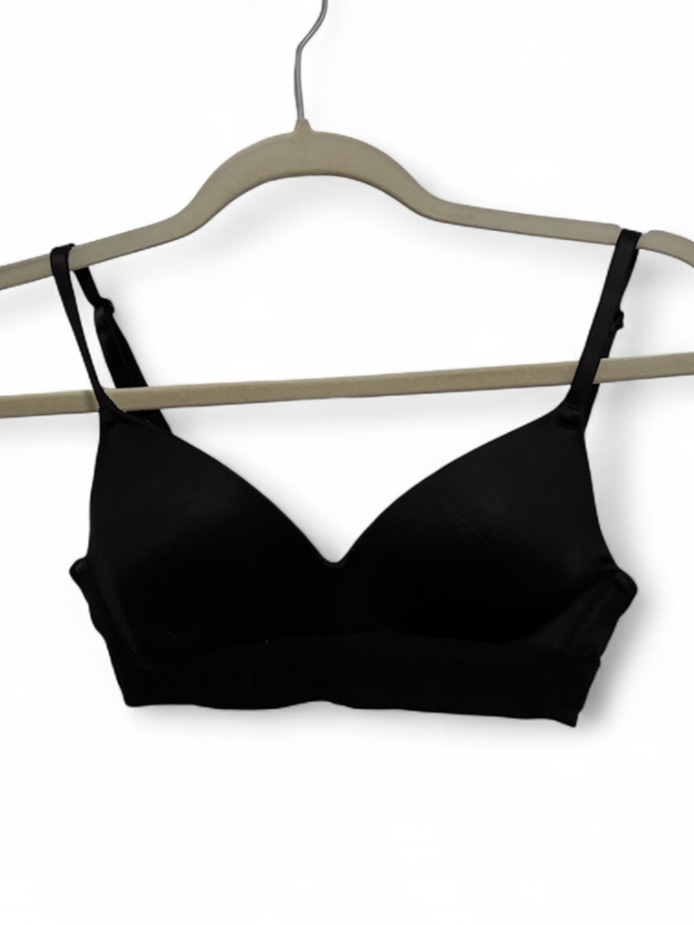 Pink Victoria’s Secret Lightly Lined Wireless Black Bra